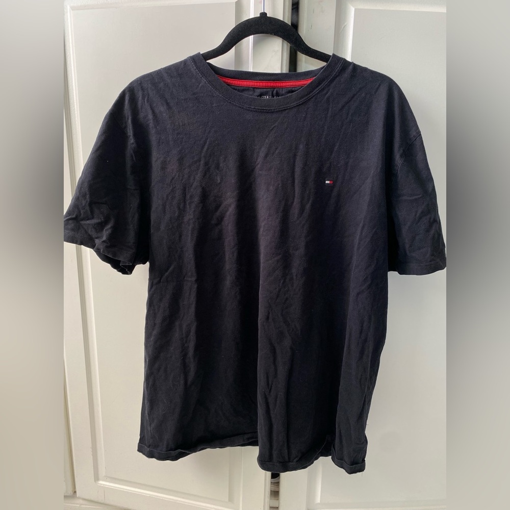 TOMMY TEE